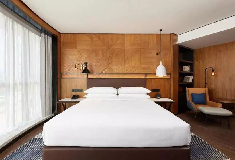 Hotelli Four Points By Sheraton Yiyang