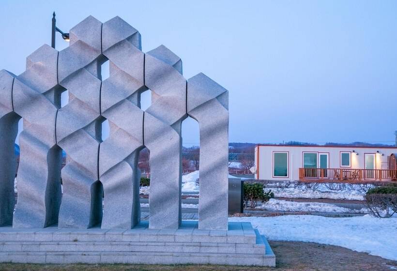 בית מלון כפרי Okhotsk Ocean Villa Al Mare Mombetsu