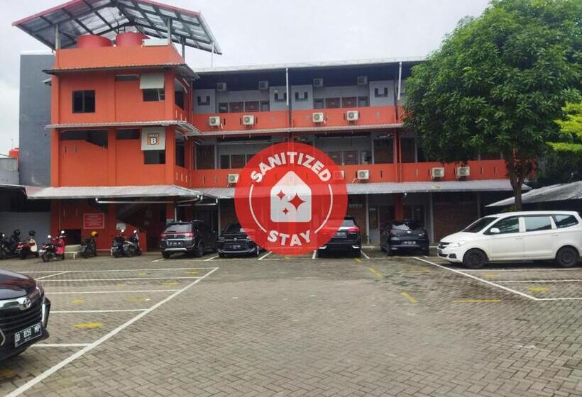 酒店 Oyo 92098 Kost Orange Syariah