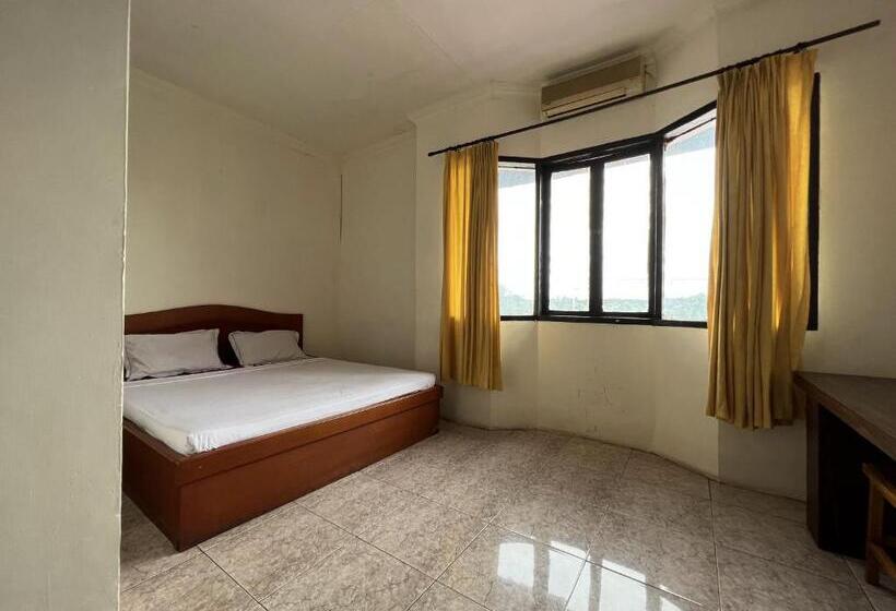 酒店 Oyo 92098 Kost Orange Syariah