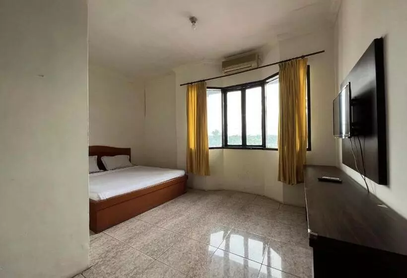 Hotelli Oyo 92098 Kost Orange Syariah