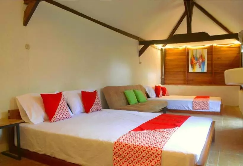 ホテル Reddoorz Syariah Near Wisata Durensewu Pandaan