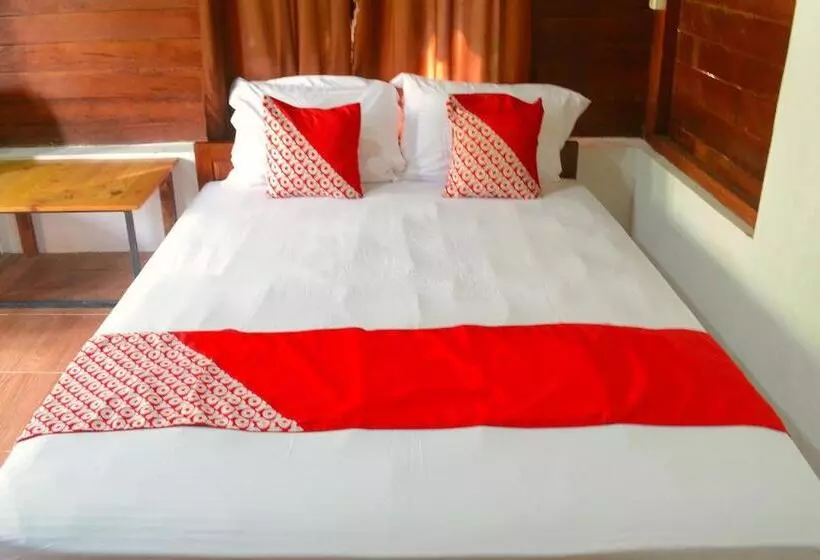 ホテル Reddoorz Syariah Near Wisata Durensewu Pandaan