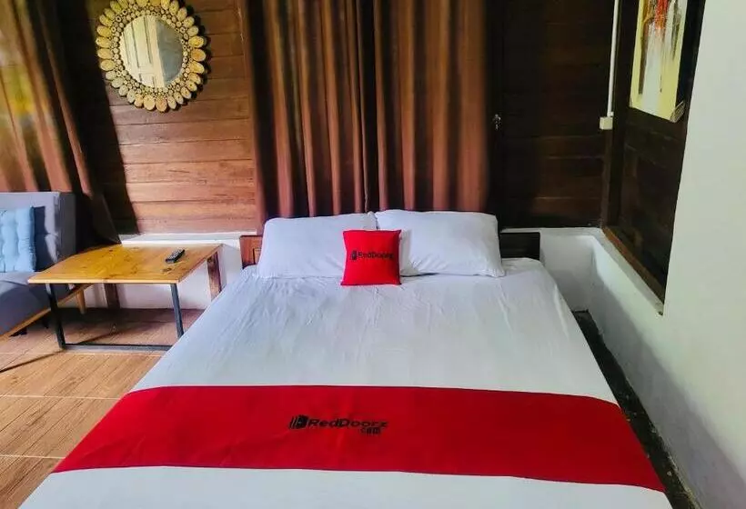 ホテル Reddoorz Syariah Near Wisata Durensewu Pandaan