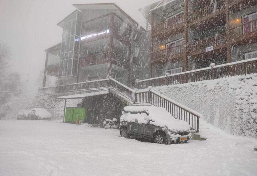 ホテル Satopanth The Auli Resort