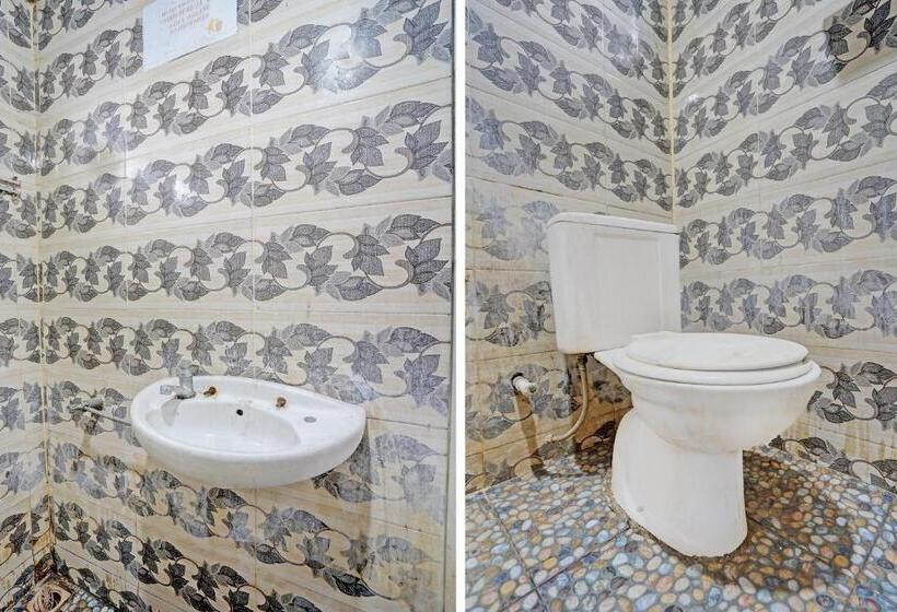 酒店 Spot On 92077 Tarlo Guest House 3