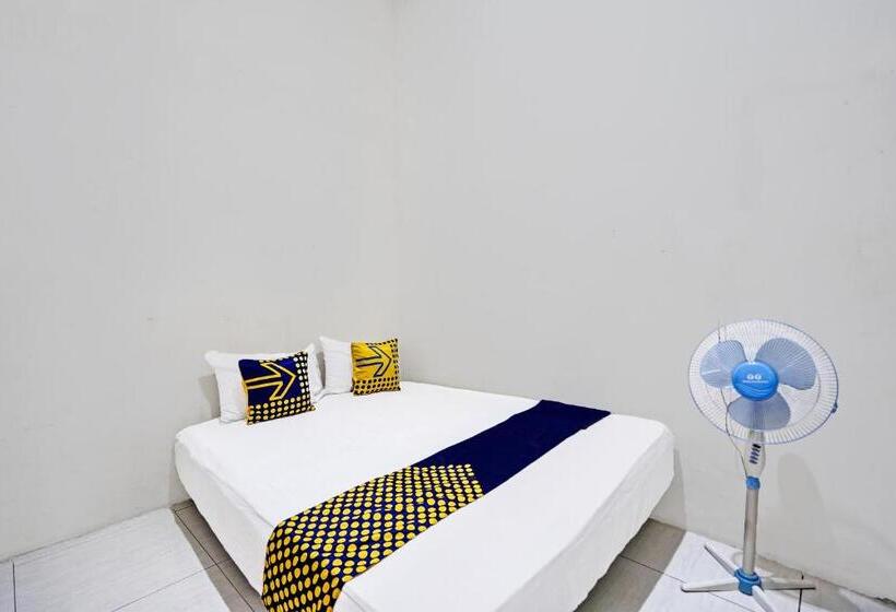 酒店 Spot On 92077 Tarlo Guest House 3