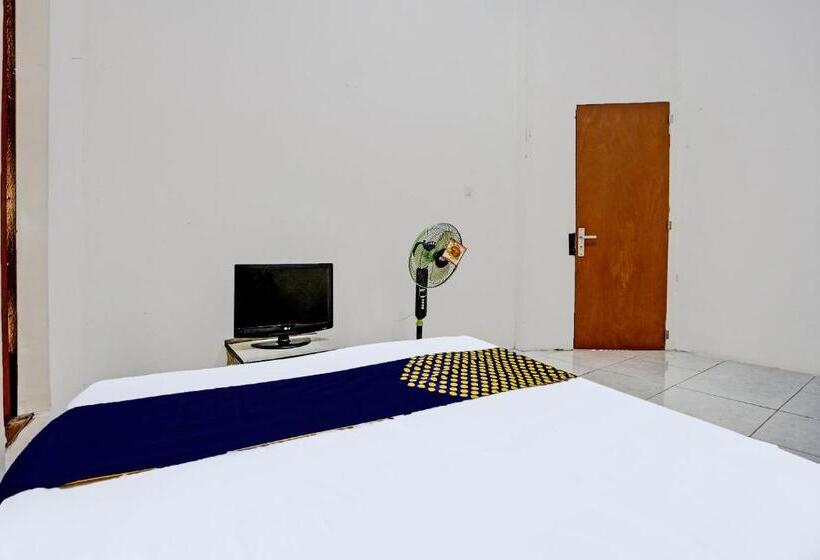 酒店 Spot On 92077 Tarlo Guest House 3