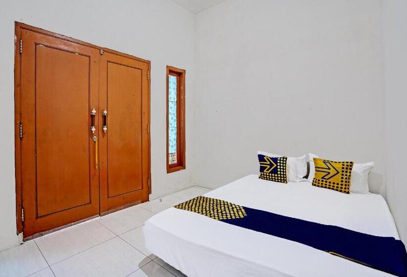 酒店 Spot On 92077 Tarlo Guest House 3