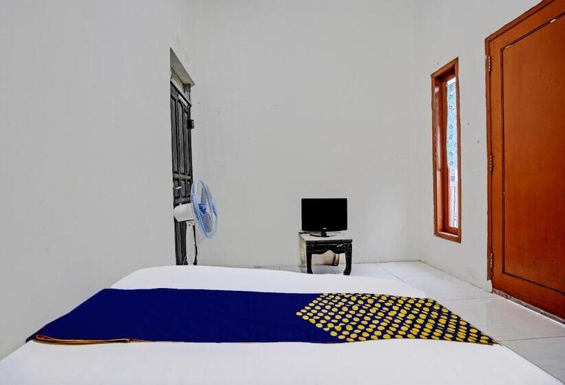 酒店 Spot On 92077 Tarlo Guest House 3