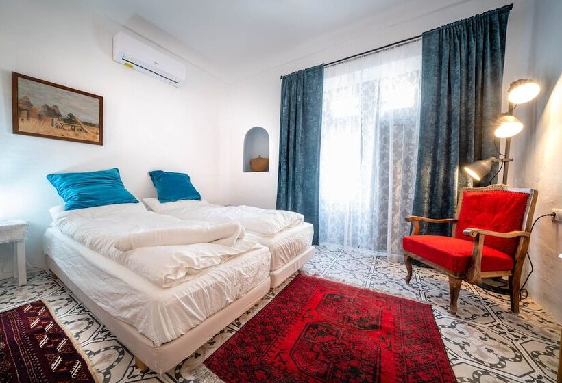 פנסיון 7 Pisos Casa Rural De Pueblo