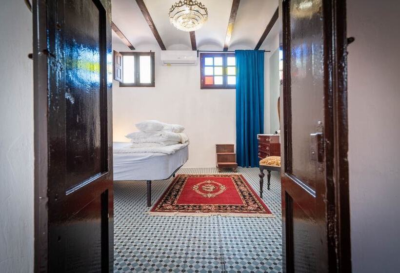 פנסיון 7 Pisos Casa Rural De Pueblo