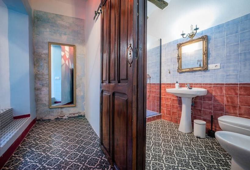 פנסיון 7 Pisos Casa Rural De Pueblo