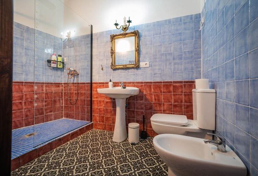 פנסיון 7 Pisos Casa Rural De Pueblo