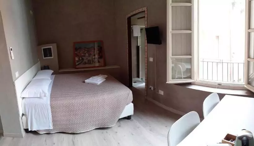 Majatalo Affittacamere Adelphia