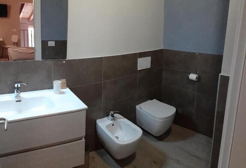 ペンション Affittacamere Adelphia