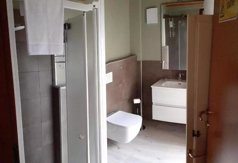 Majatalo Affittacamere Adelphia