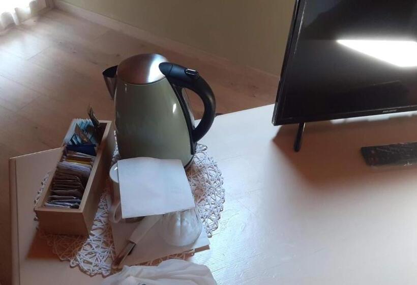 ペンション Affittacamere Adelphia