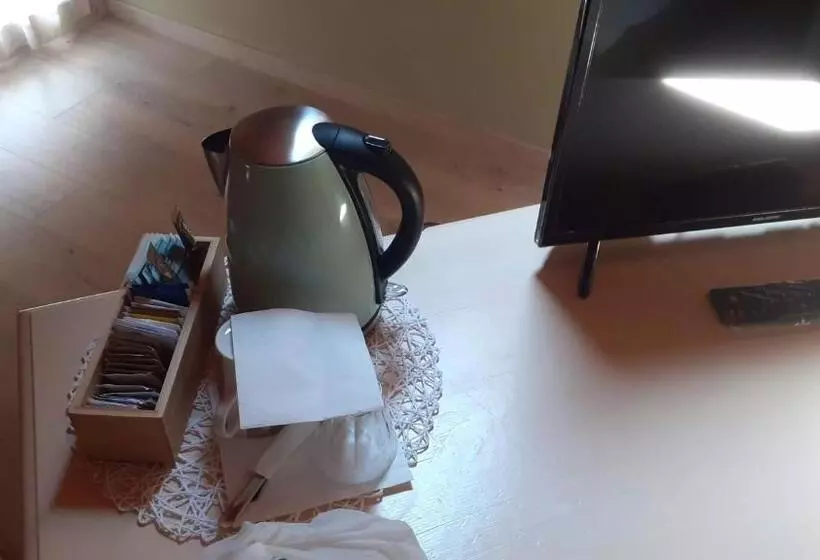 Majatalo Affittacamere Adelphia