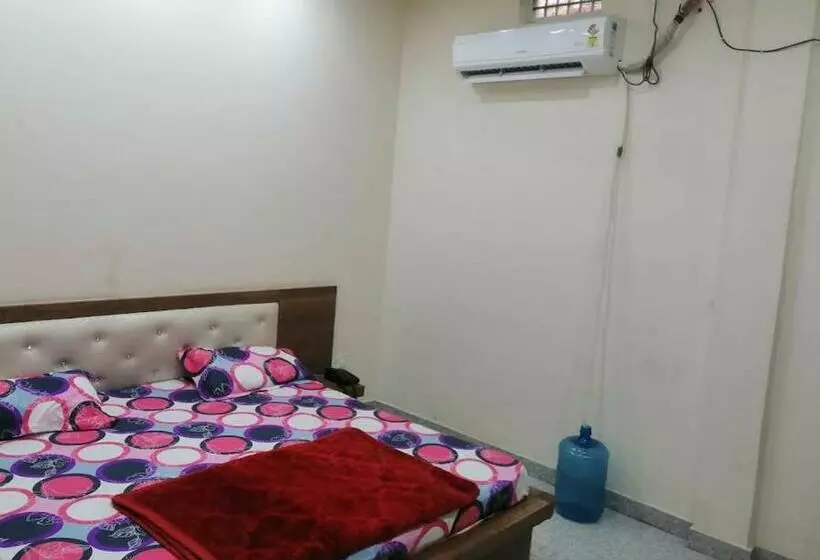 Majatalo Anant Royal