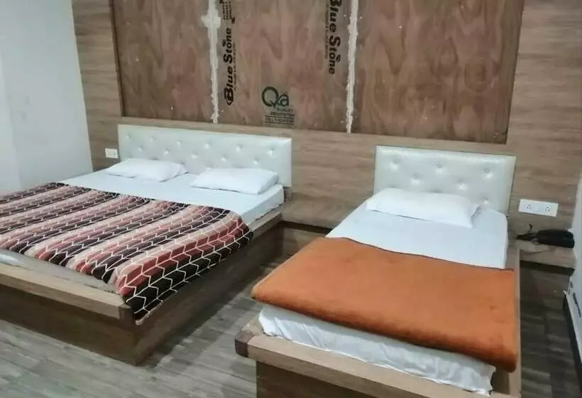 Majatalo Anant Royal