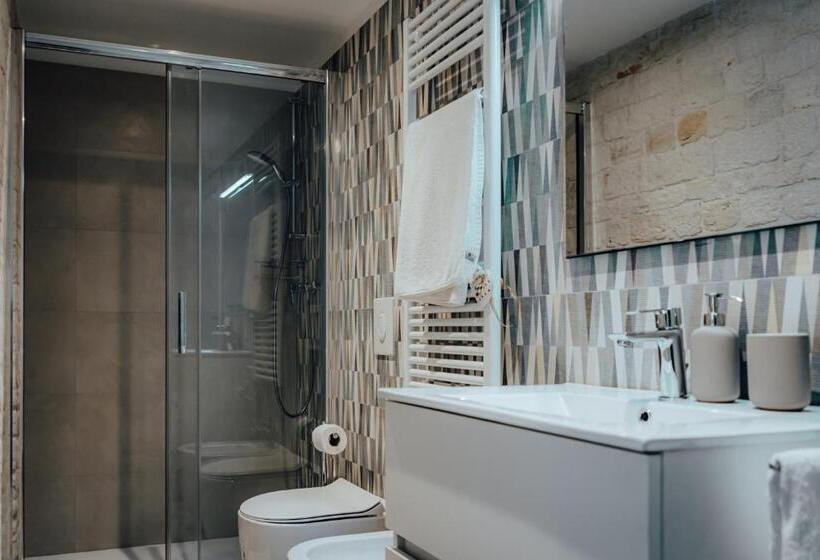 פנסיון Pietra Bianca