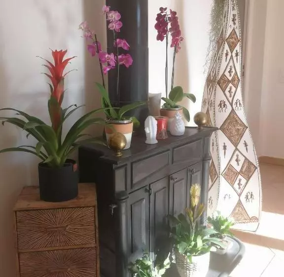 ベッドアンドブレックファースト Chez Tata