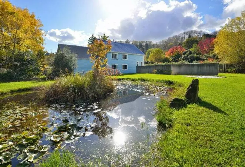 Aamiaismajoitus (B&B) The Gisborne Club   Boutique Accommodation