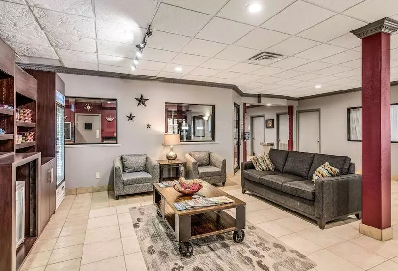 Hotelli Mainstay Suites Ozona I 10