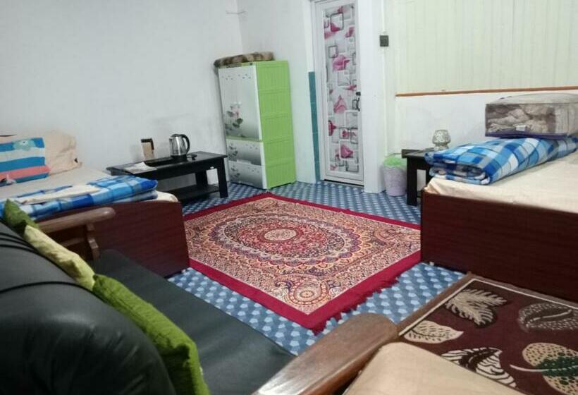 Hotel Phube Homestay