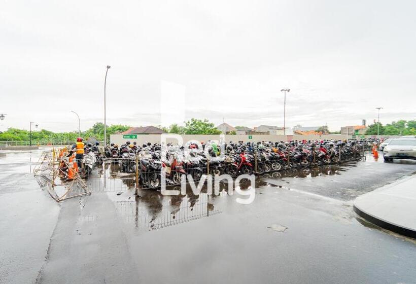 בית מלון כפרי Redliving Apartemen Transpark Juanda Icha Rooms Tower Jade With Netflix