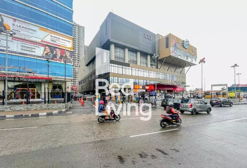 Hotelli Redliving Apartemen Transpark Juanda   Icha Rooms Tower Jade With Netflix