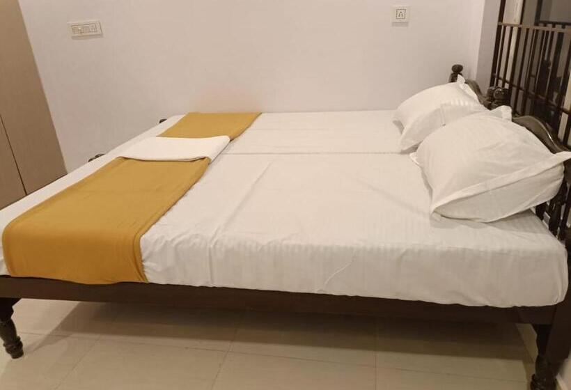 فندق Sea Waves Rooms