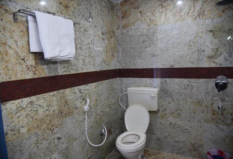 Hotel Thangam Residency