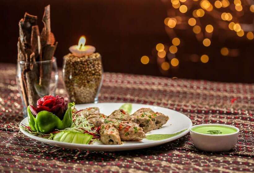 هتل Treebo Premium Mahal Inn