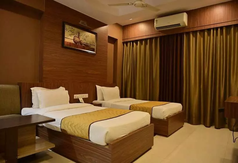 ホテル Treebo Premium Mahal Inn