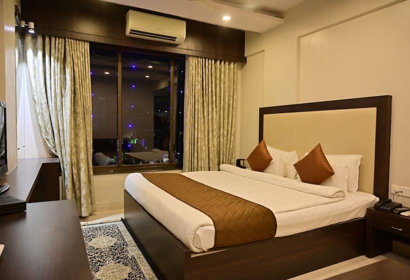 هتل Treebo Premium Mahal Inn