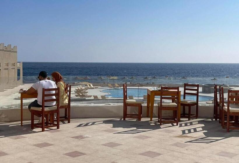 هتل Zain Dive Inn