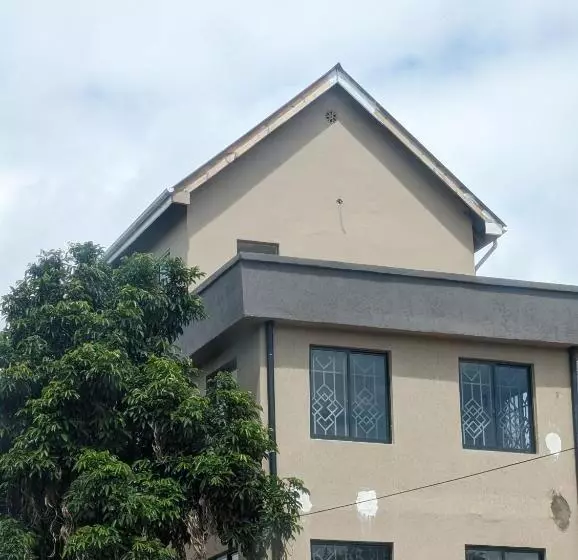 Mufasa City Hostel And Apartments