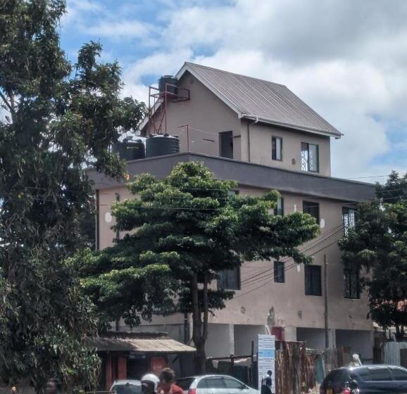 Mufasa City Hostel And Apartments
