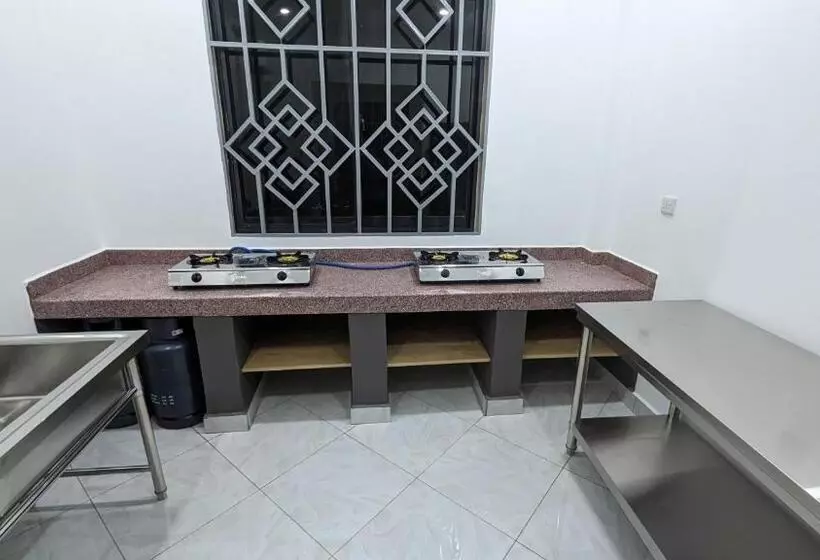 Mufasa City Hostel And Apartments