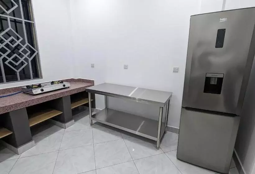 Mufasa City Hostel And Apartments