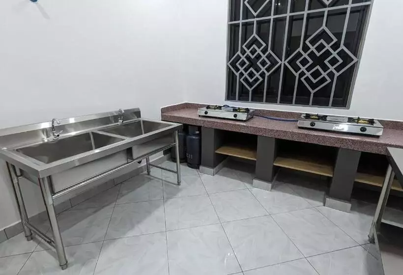 Mufasa City Hostel And Apartments