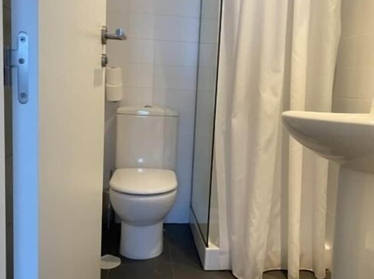 بنسيون Hostal La Pinilla