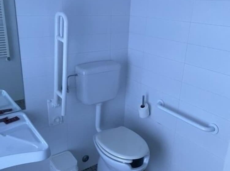 بنسيون Hostal La Pinilla