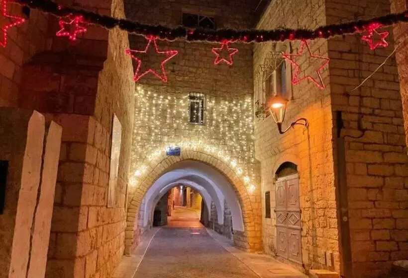 پانسیون Mary S Guest House