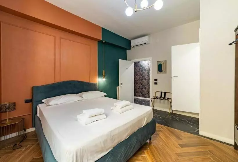پانسیون Room Eleven