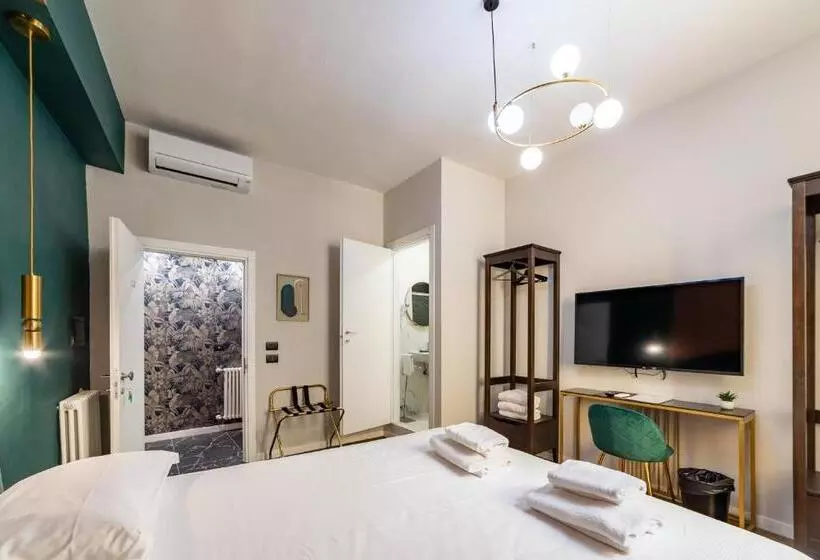 پانسیون Room Eleven