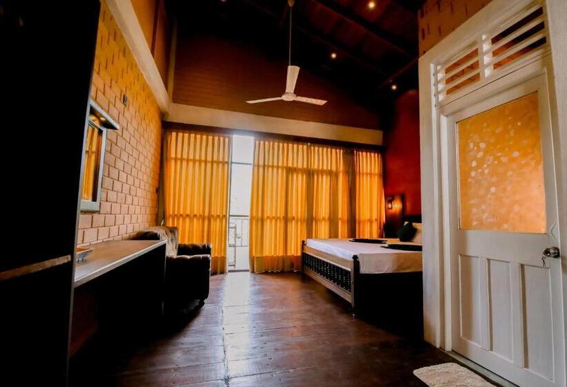 Resort 3 In One Mirissa