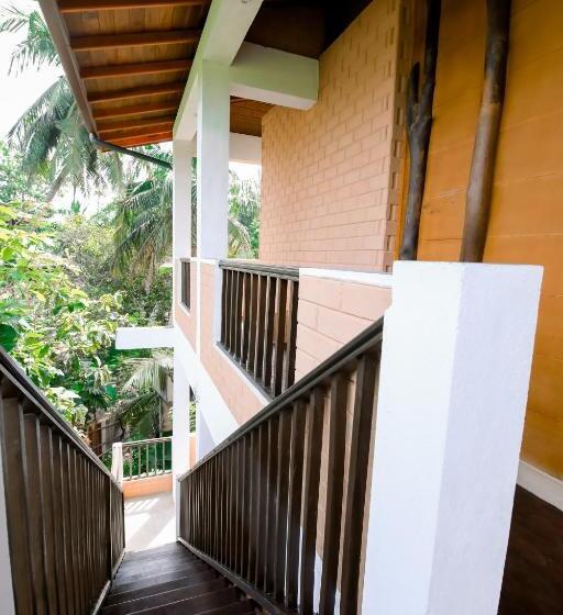 Resort 3 In One Mirissa